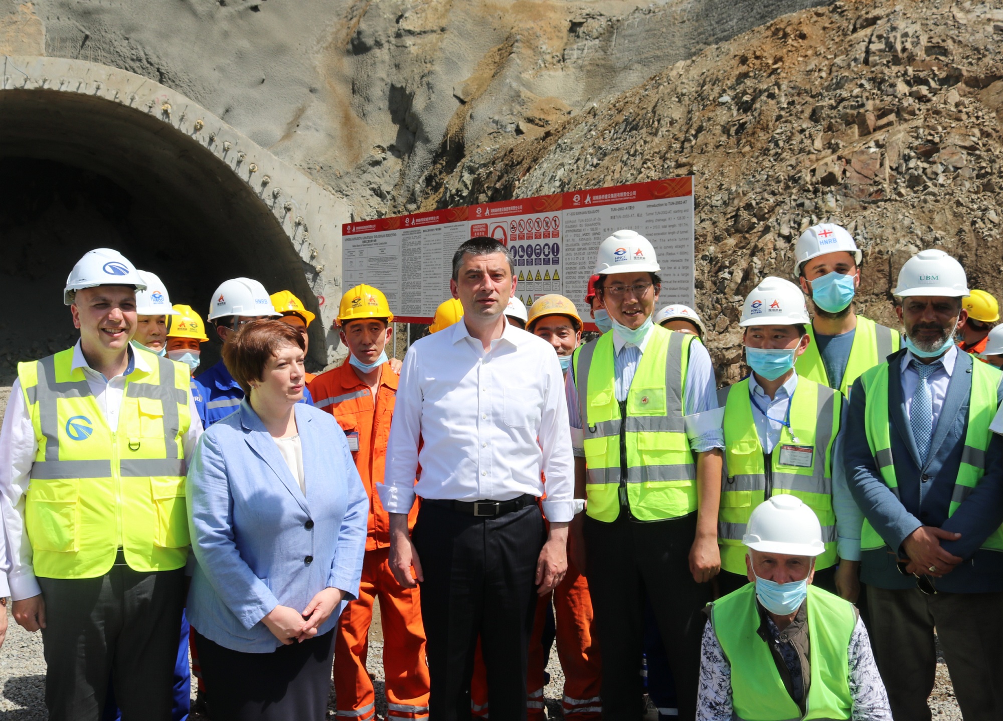 圖片 1-格魯吉亞總理到E60項目.jpg