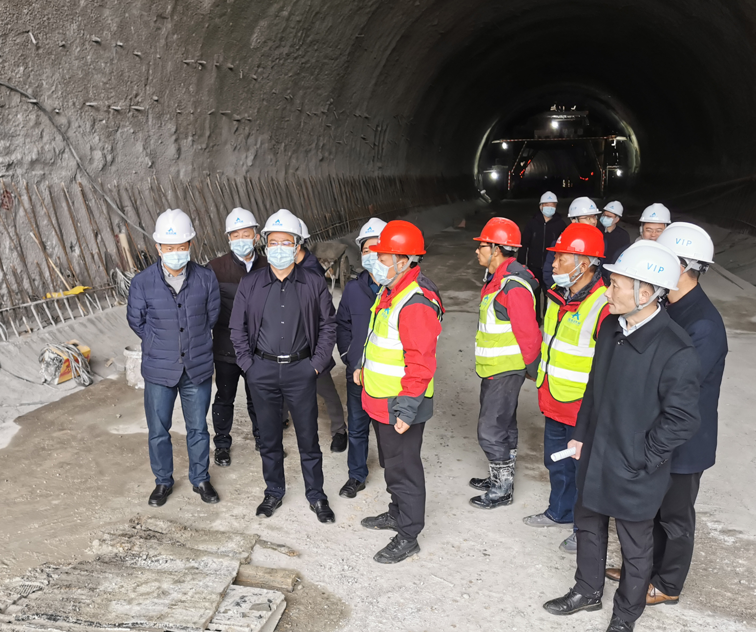 交水建集團領導赴新田連接線項目開展督查安全生產工作 圖1_副本.jpg