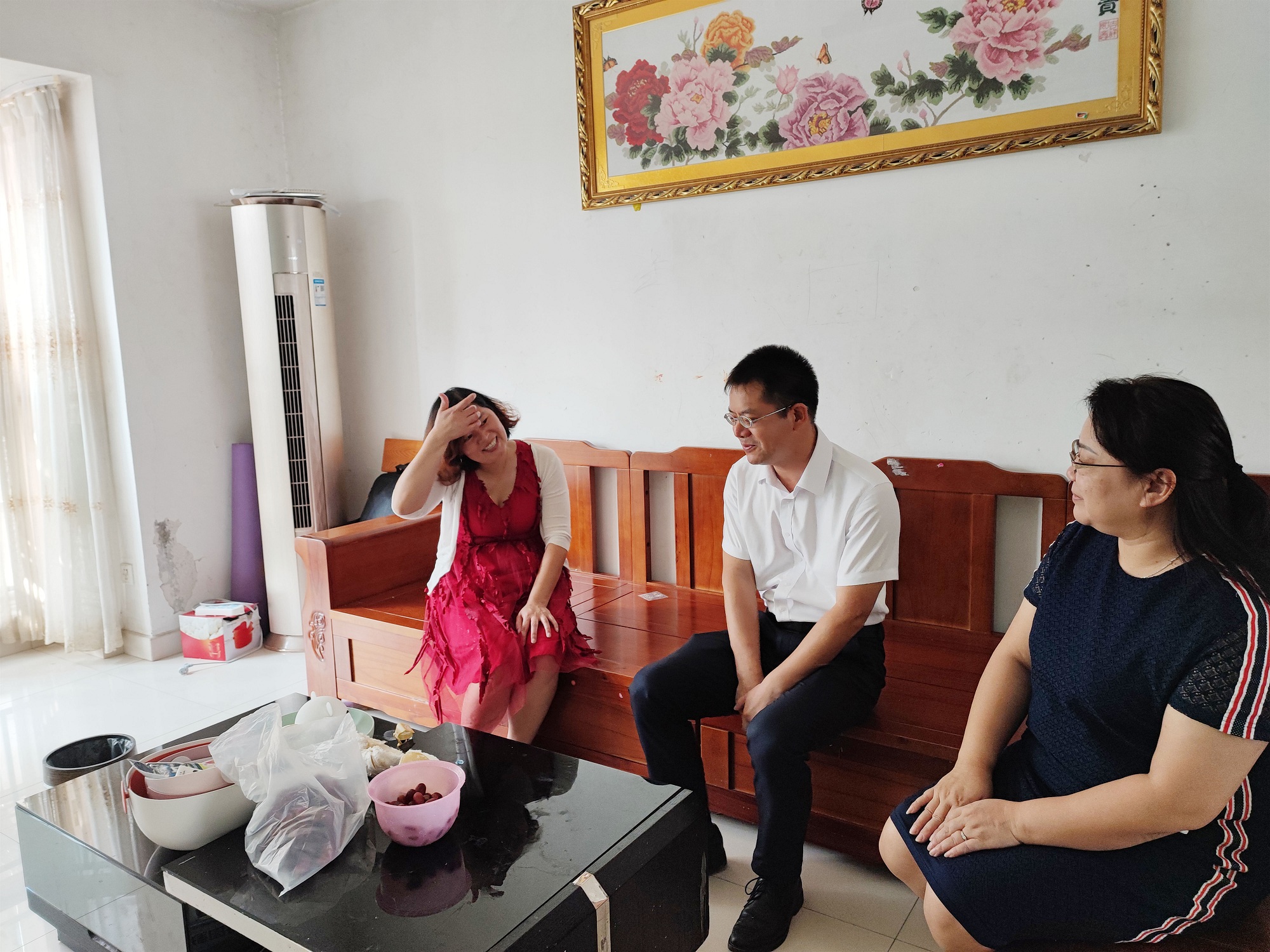 20210926 一分公司“雙節(jié)”前夕慰問海外員工家屬 圖_副本.jpg