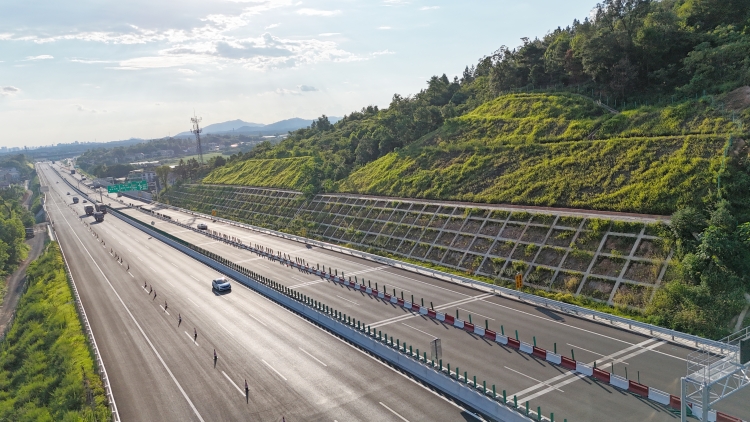 20250715147168.jpg K985+800段.jpg